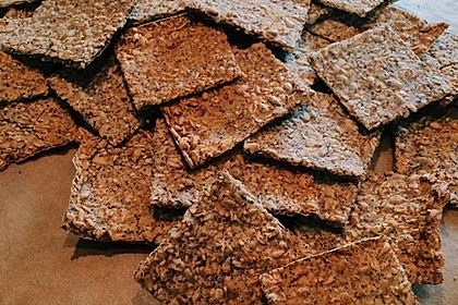 Kerniges Knäckebrot 31
