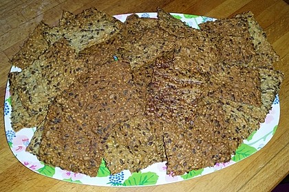 Kerniges Knäckebrot 88