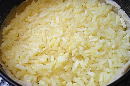 Apfelkuchen, gedeckt 48