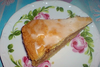 Apfelkuchen, gedeckt 34