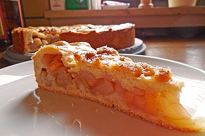 Apfelkuchen, gedeckt 41