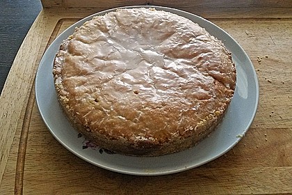 Apfelkuchen, gedeckt 53