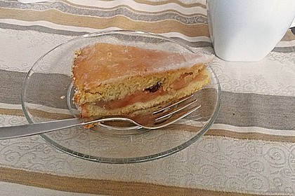 Apfelkuchen, gedeckt 49