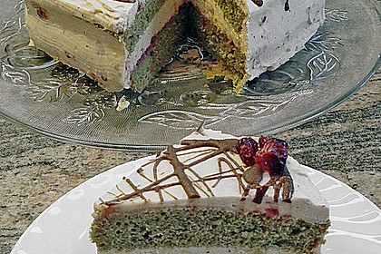 Steirische Preiselbeer - K&uuml;rbiskern&ouml;ltorte