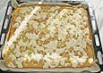 Obstkuchen vom Blech mit Streuseln