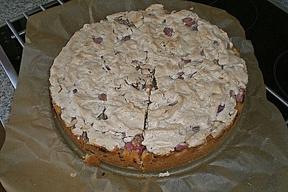 Rhabarberkuchen mit Nussbaiser 19