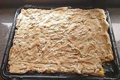 Rhabarberkuchen mit Nussbaiser 26