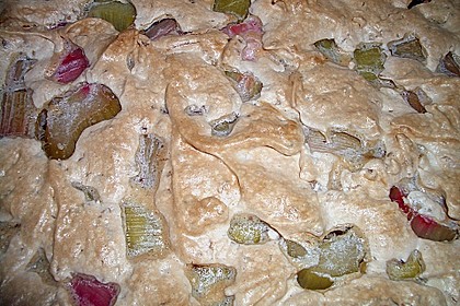 Rhabarberkuchen mit Nussbaiser 25
