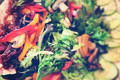 Bunter Salat 25