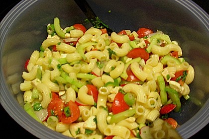 Pasta - Salat mit Mozzarella 2