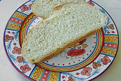 Locker luftiges Wei&szlig;brot mit Dinkel und Hartweizenmehl 4