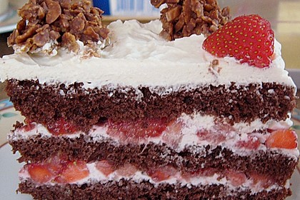 Erdbeer - Crunch - Torte 1