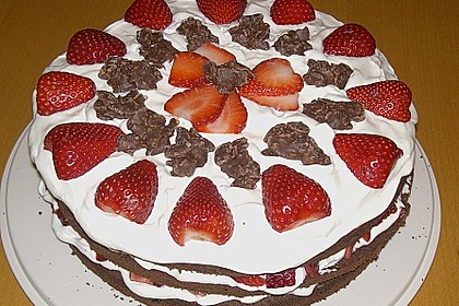 Erdbeer - Crunch - Torte 2