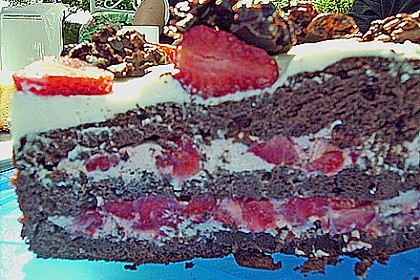 Erdbeer - Crunch - Torte 3