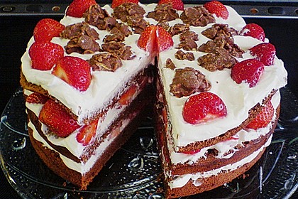 Erdbeer - Crunch - Torte 5