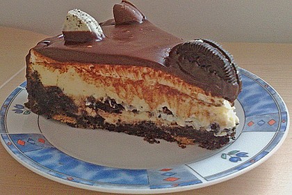Oreo Cookie Cheesecake 9