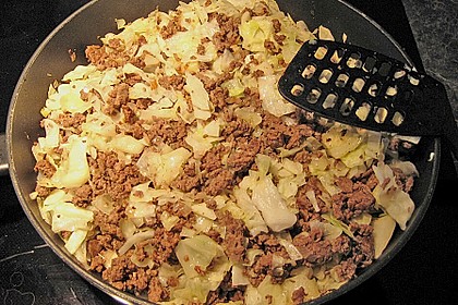 Kohl geschmort mit Hackfleisch 1