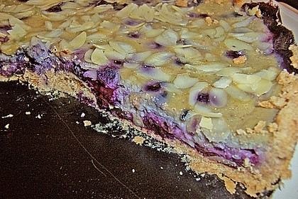 Tarte aux airelles et aux amandes 2