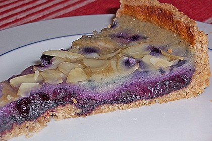Tarte aux airelles et aux amandes 3