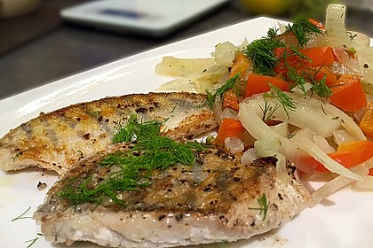 Gebratenes Zanderfilet auf Fenchel - Paprika - Gemüse 1