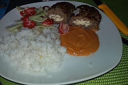 Beefsteaks mit Schafskäse 49