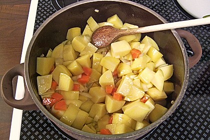 Kartoffelgulasch 22