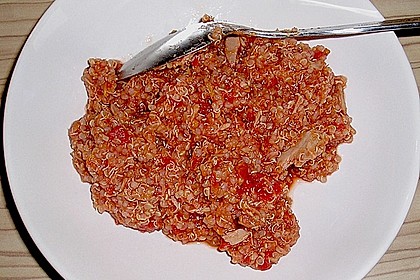 Quinoa mit Tomaten
