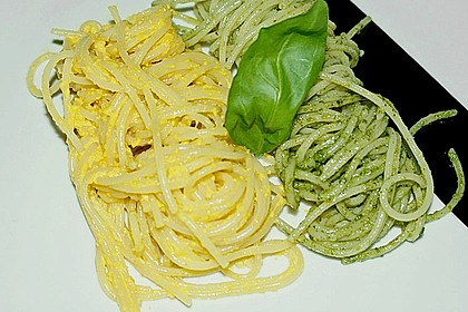 Paprika - Pesto 15
