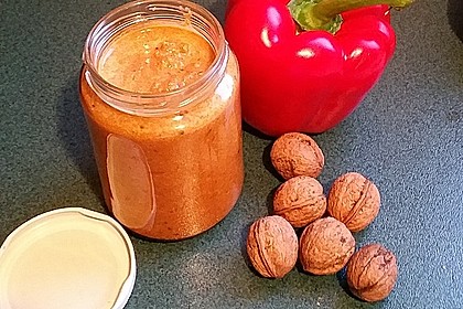 Paprika - Pesto 10