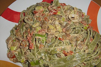 Bandnudeln in Chili - Linsen - Sahnesauce 1