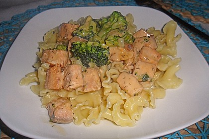Lachs - Brokkoli - Sahne - Sauce 5