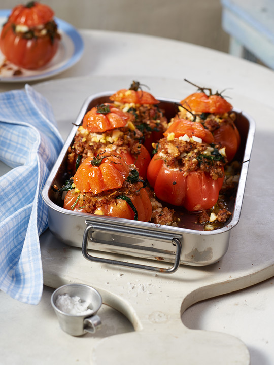 Gefüllte Tomaten mit Spinat und Hackfleisch (Rezept mit Bild) | Chefkoch.de