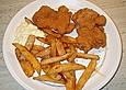 Wiener Backhendel mit selbstgemachten Pommes
