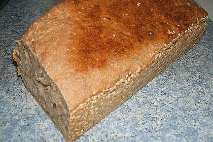 Mein Roggensauerteigbrot mit Sesamkruste 7