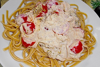 Spaghetti mit Frischk&auml;se - Thunfisch - Sauce 23