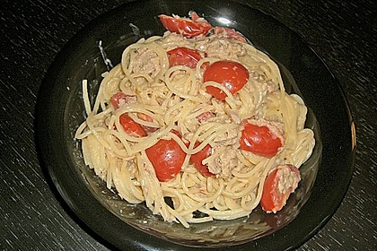 Spaghetti mit Frischk&auml;se - Thunfisch - Sauce 24