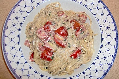 Spaghetti mit Frischk&auml;se - Thunfisch - Sauce 6