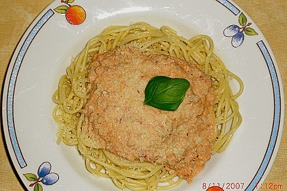 Spaghetti mit Frischk&auml;se - Thunfisch - Sauce 10