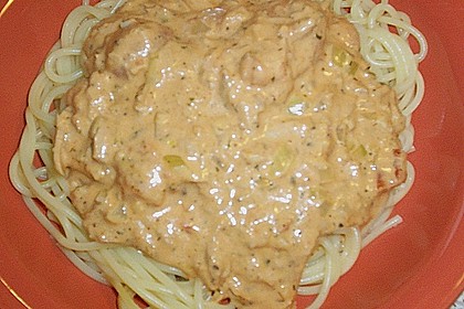 Spaghetti mit Frischk&auml;se - Thunfisch - Sauce 11