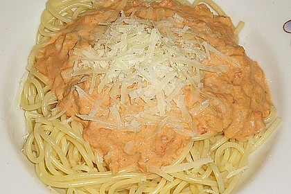 Spaghetti mit Frischk&auml;se - Thunfisch - Sauce 12
