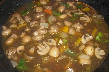 Asia - Hähnchenbrust in pikanter Gemüse - Sauce 14