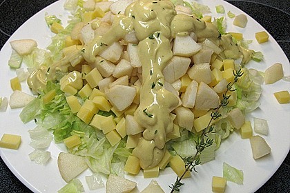 Herbstlicher Salat mit Birnen und K&auml;se 1