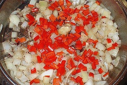 Bratwurst - Curry - B&auml;llchen mit Peperoni - Gnocchi an R&ouml;stzwiebeln 2