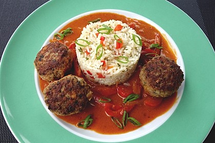 Hackbällchen in Paprikarahmsauce 10