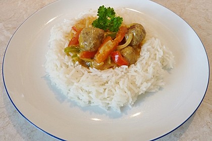 Hackbällchen in Paprikarahmsauce 20