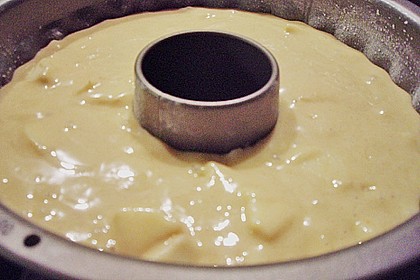 Buttermilch - Apfel - Guglhupf 11
