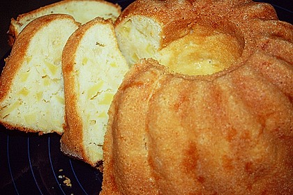 Buttermilch - Apfel - Guglhupf 1