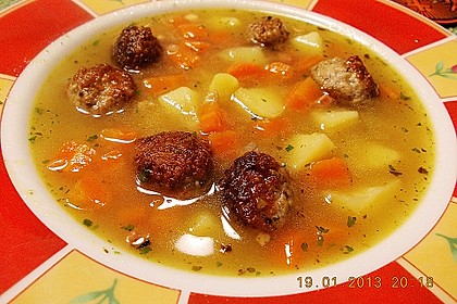 M&ouml;hren - Eintopf mit Bratwurstb&auml;llchen 4