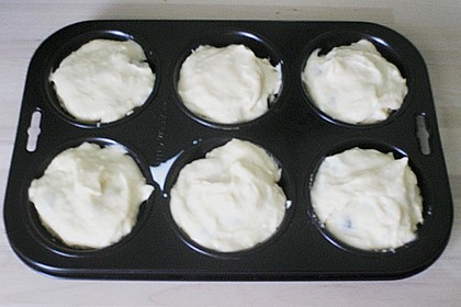 Mile high Blueberry Muffins 169