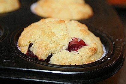Mile high Blueberry Muffins 144
